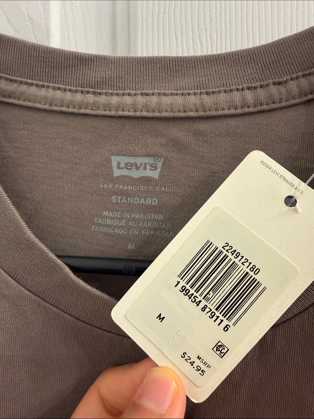 Levi's T-shirt - Picture 3 of 3